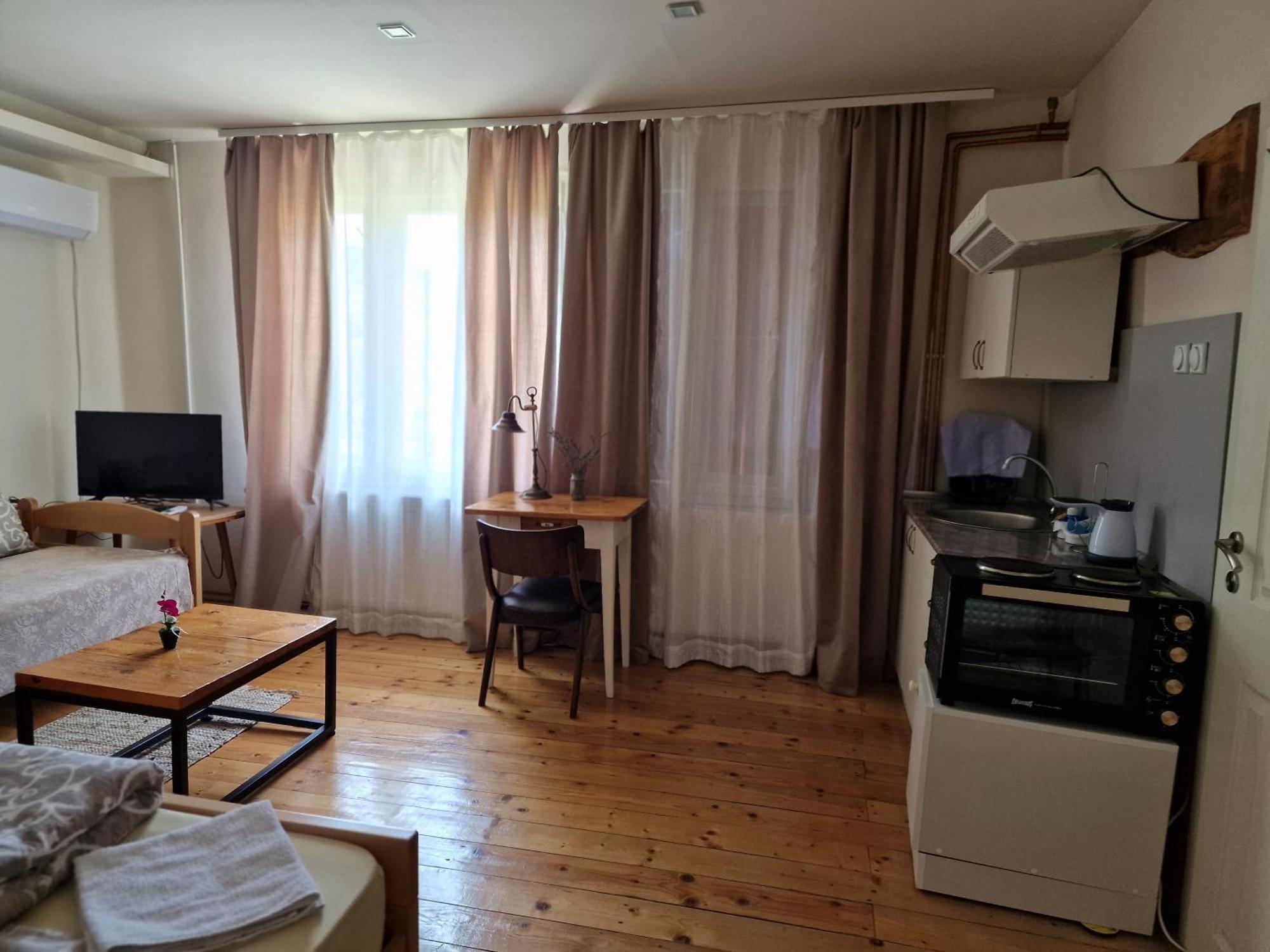 Konak -Guest House -Ramonda Serbika นิส ภายนอก รูปภาพ