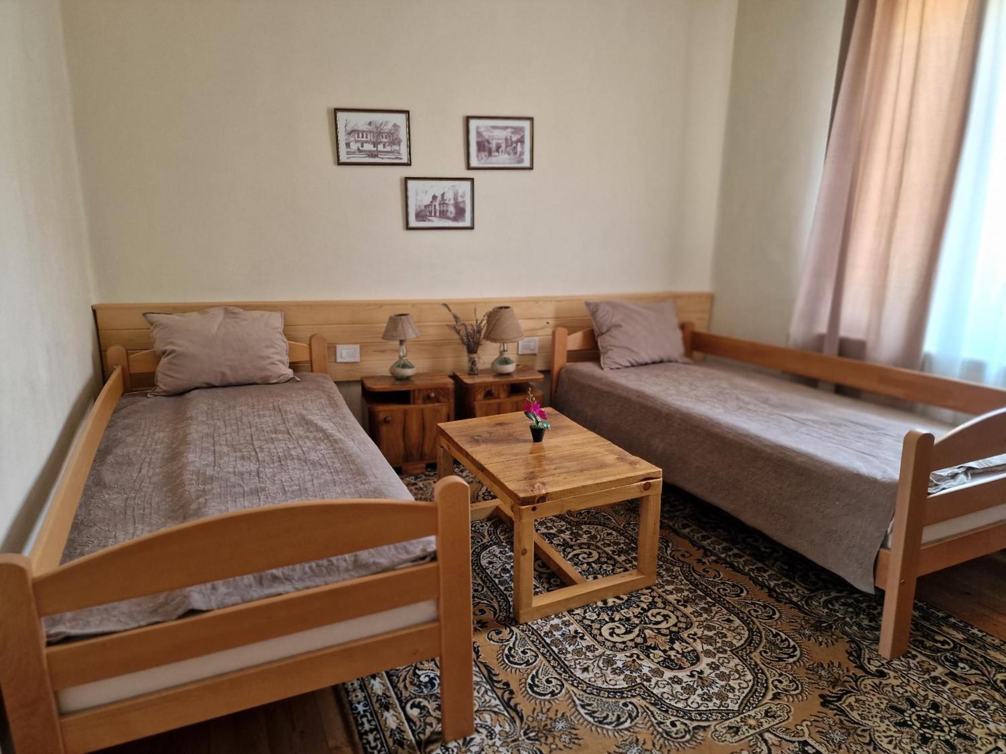 Konak -Guest House -Ramonda Serbika นิส ภายนอก รูปภาพ
